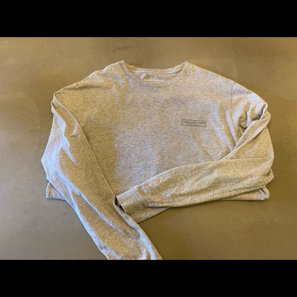 Long Sleeve Vineyard Vines tee